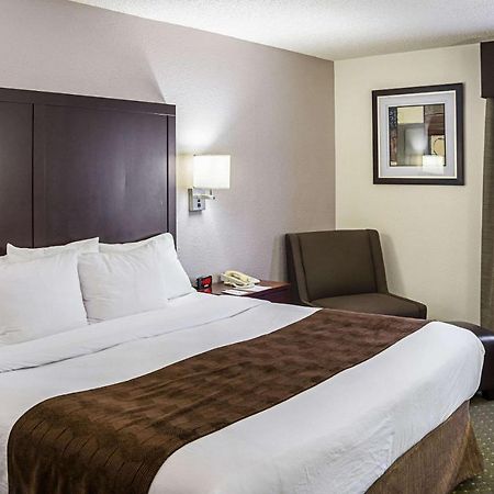 Quality Inn & Suites Clackamas - Portland מראה חיצוני תמונה
