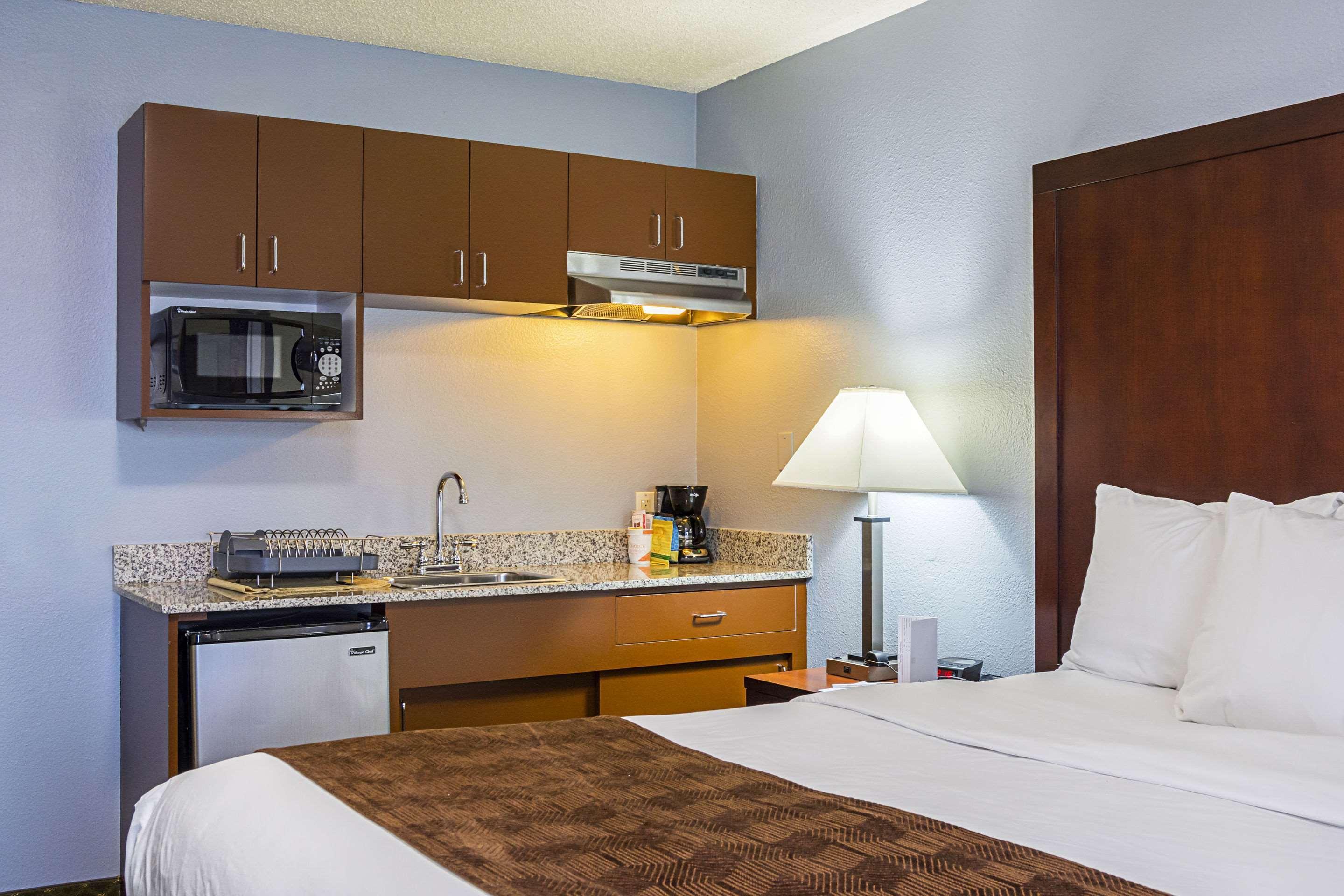 Quality Inn & Suites Clackamas - Portland מראה חיצוני תמונה