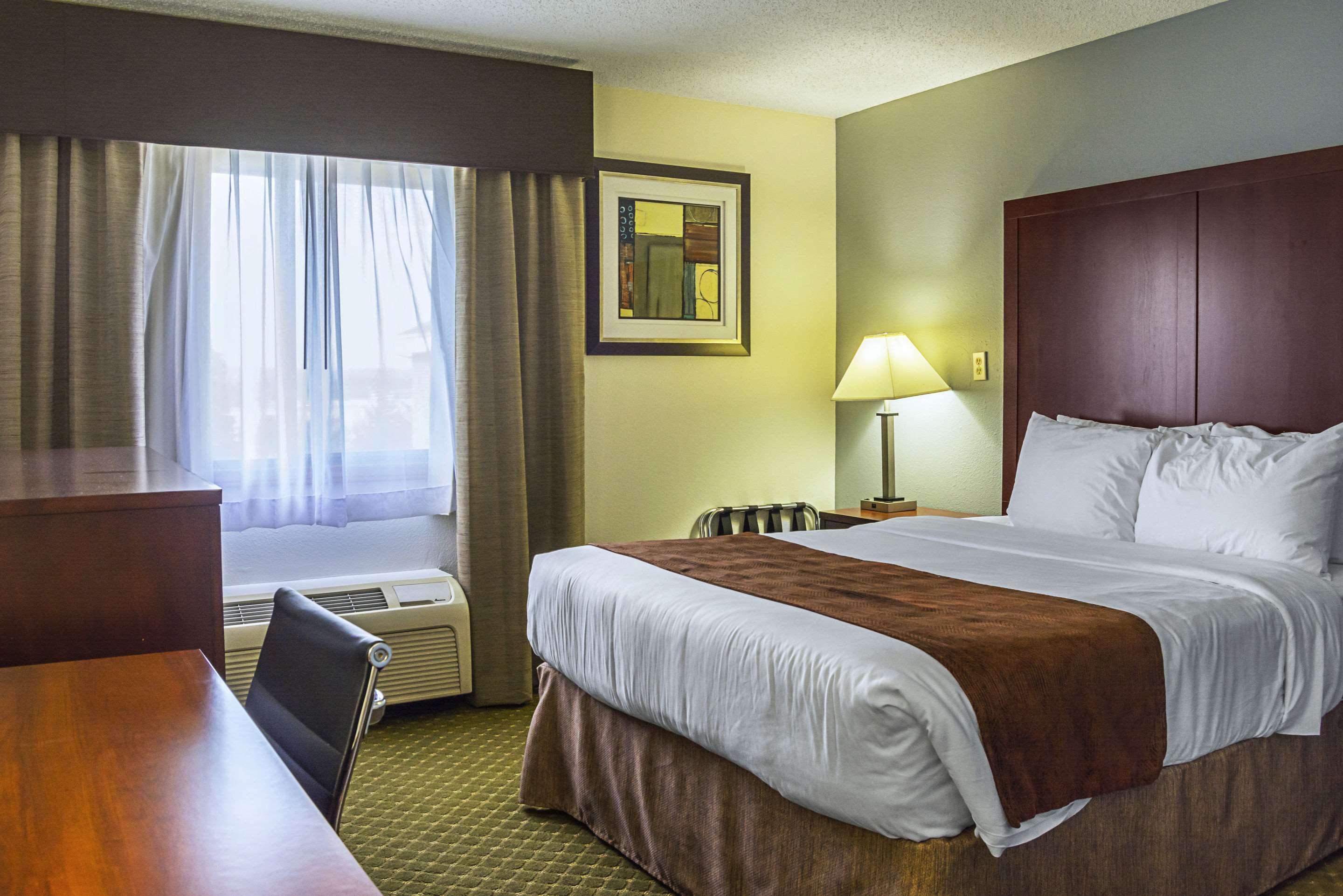 Quality Inn & Suites Clackamas - Portland מראה חיצוני תמונה