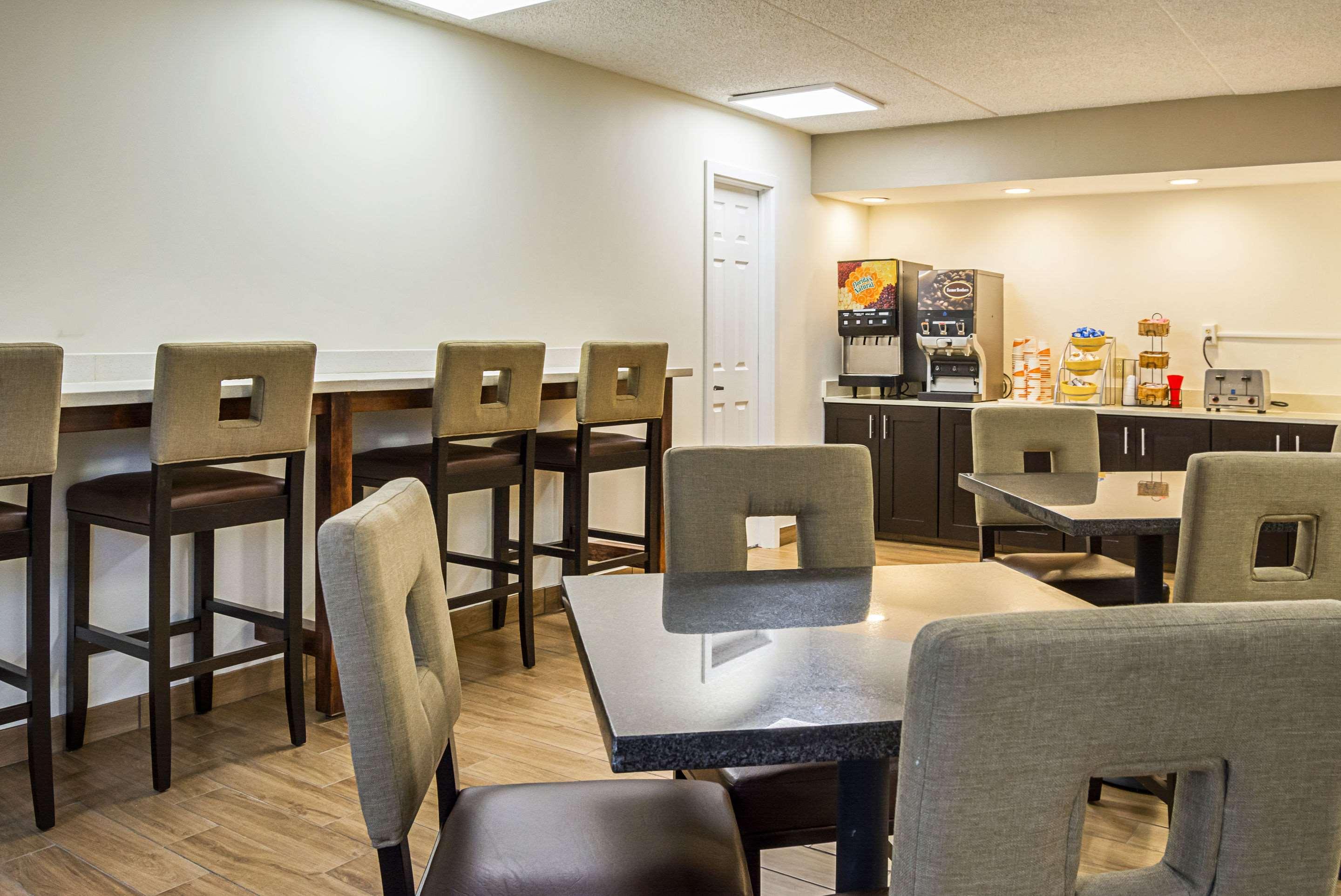 Quality Inn & Suites Clackamas - Portland מראה חיצוני תמונה