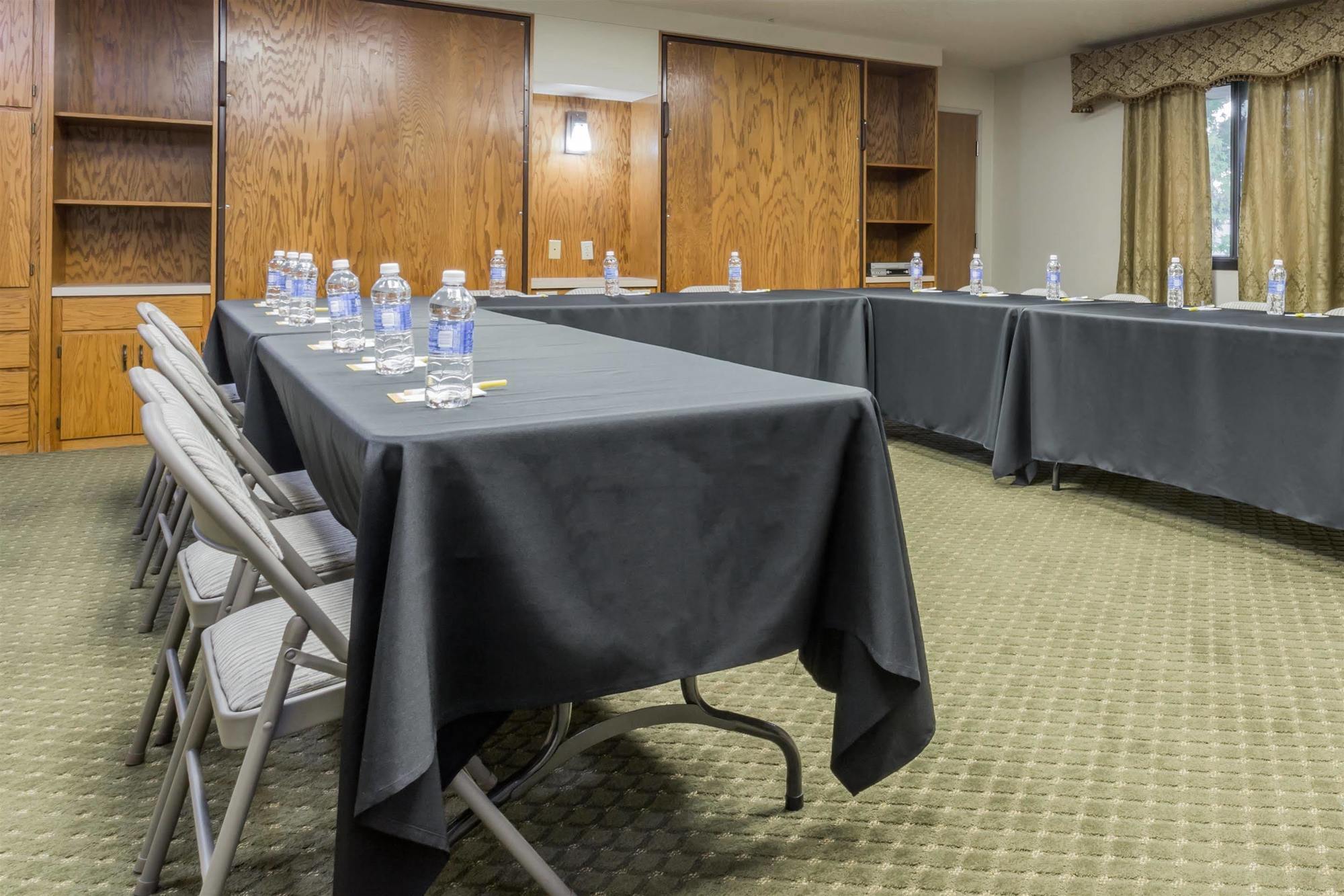 Quality Inn & Suites Clackamas - Portland מראה חיצוני תמונה