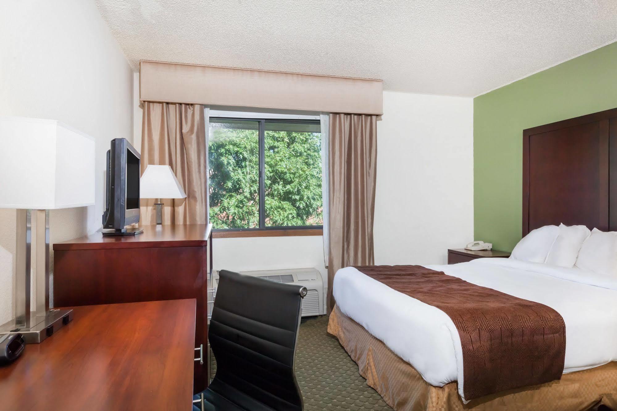Quality Inn & Suites Clackamas - Portland מראה חיצוני תמונה